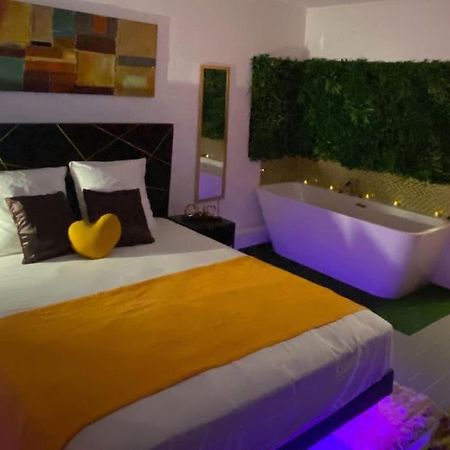 Le Wida Appart, Charme, Elegance & Detente ! Ле Госие Екстериор снимка